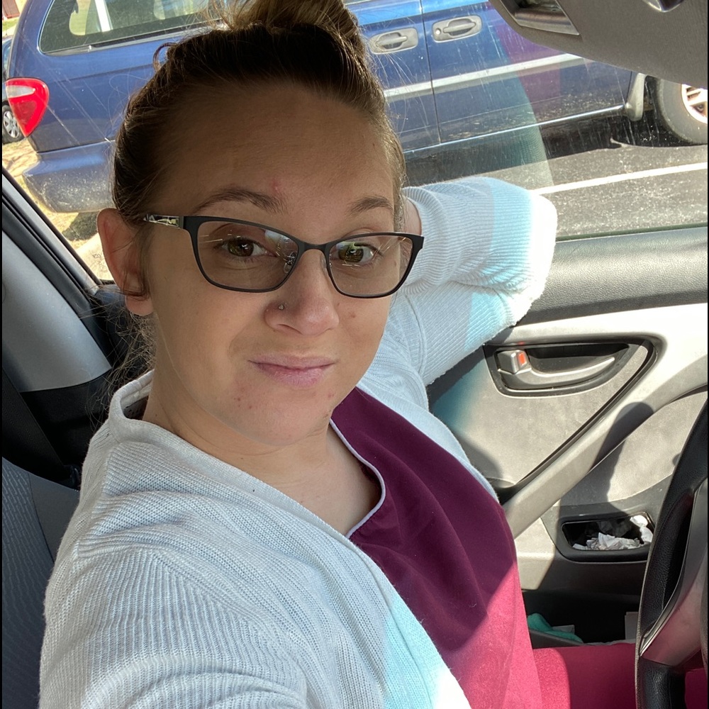Meet your Posher, Sierra